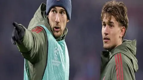 【独家盛宴】激情碰撞！欧联杯巅峰对决：帕纳辛纳科斯对阵罗马！🔥🤍🤝🏆